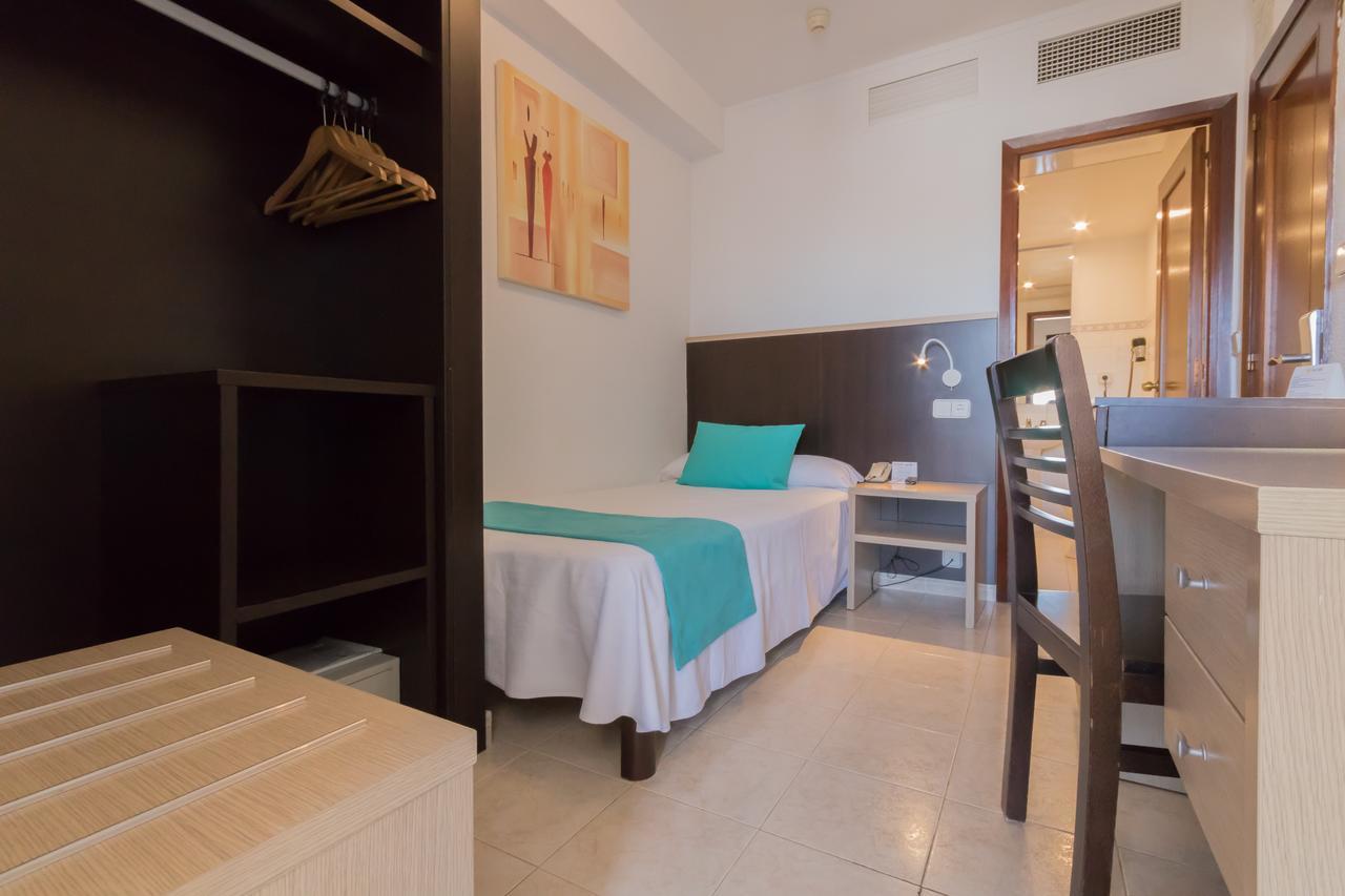 Hotel Orosol By Typic Hotels San Antonio  Luaran gambar
